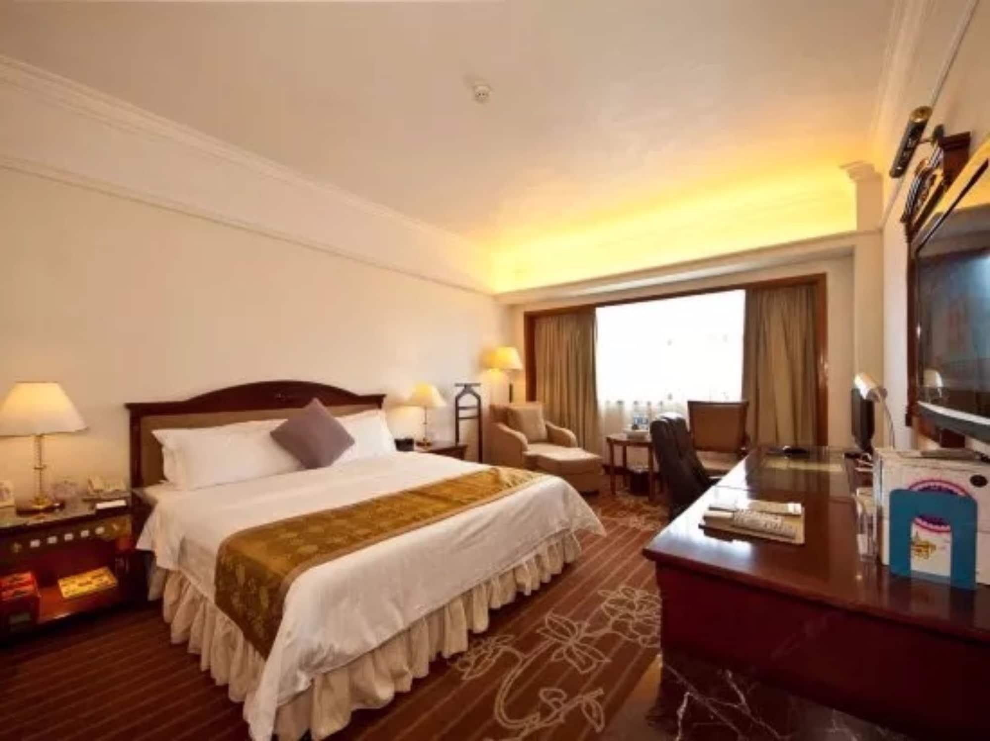 Sunshine Holiday Hotel Fuzhou Fu-čou Exteriér fotografie
