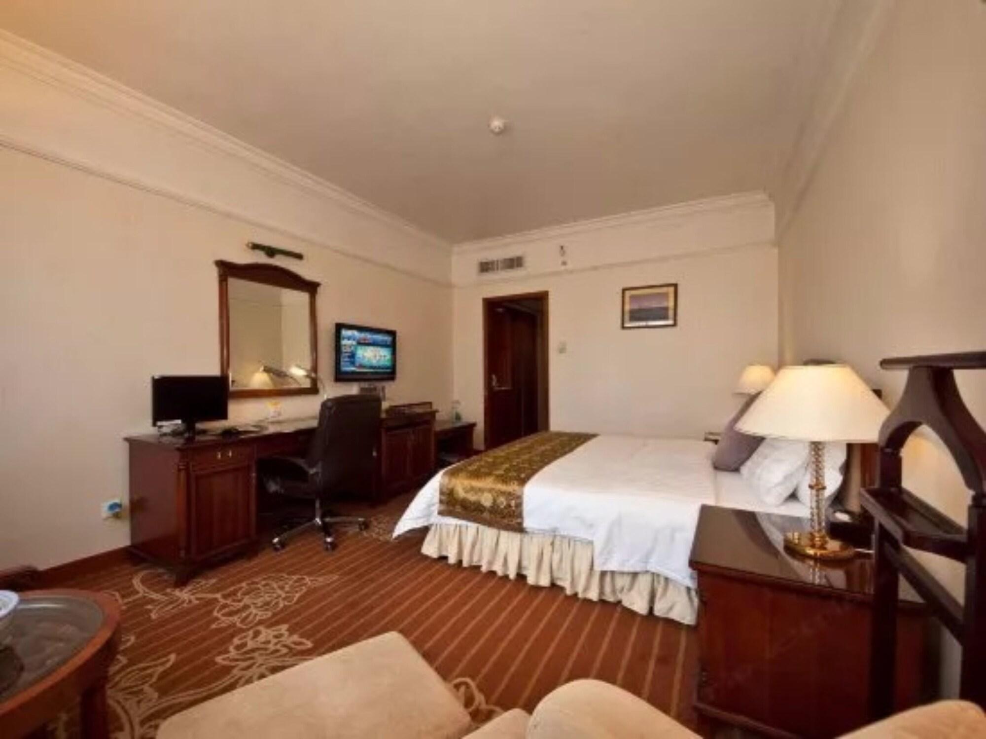 Sunshine Holiday Hotel Fuzhou Fu-čou Exteriér fotografie