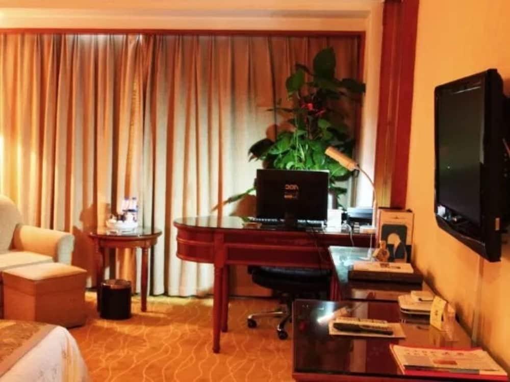 Sunshine Holiday Hotel Fuzhou Fu-čou Exteriér fotografie