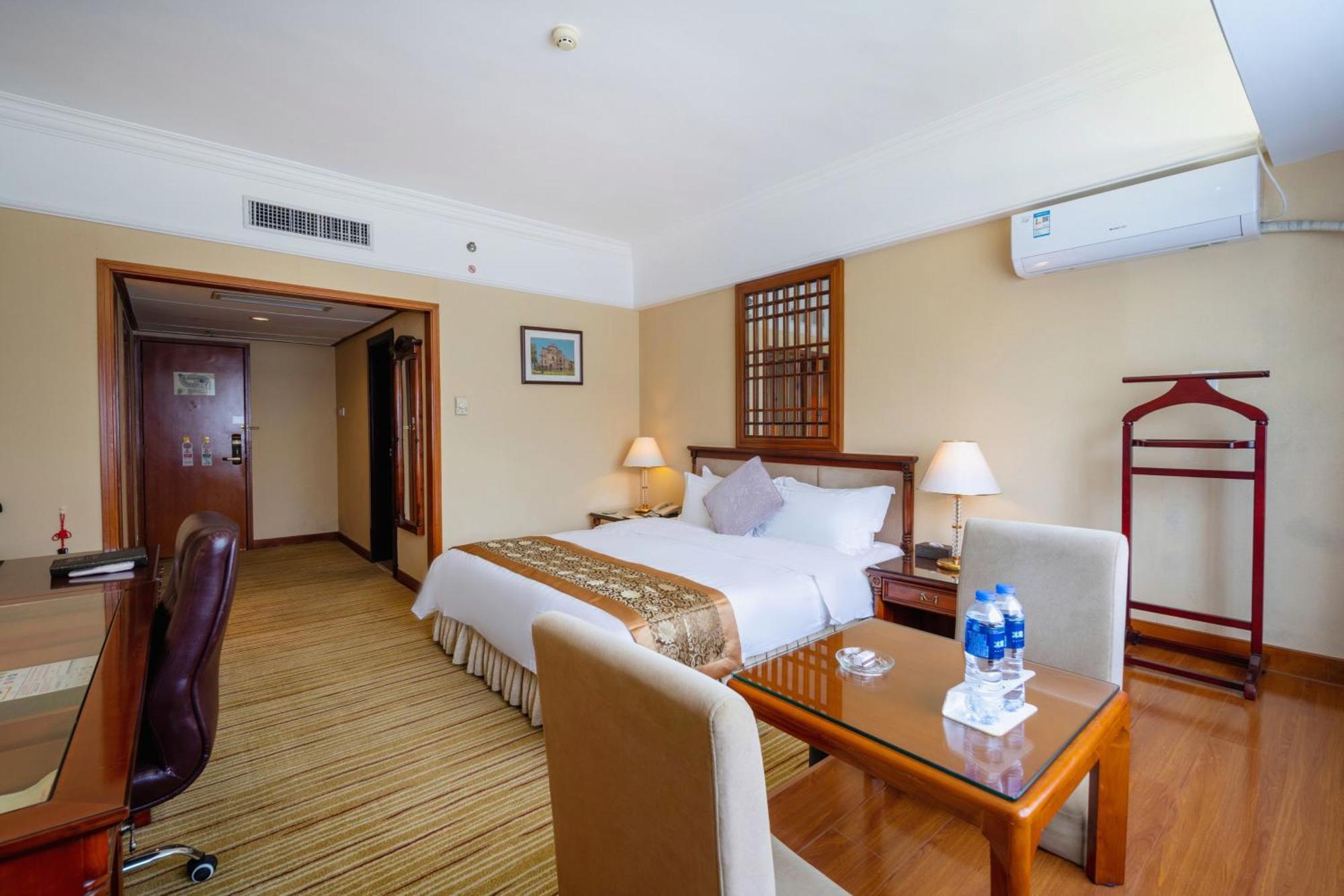 Sunshine Holiday Hotel Fuzhou Fu-čou Exteriér fotografie