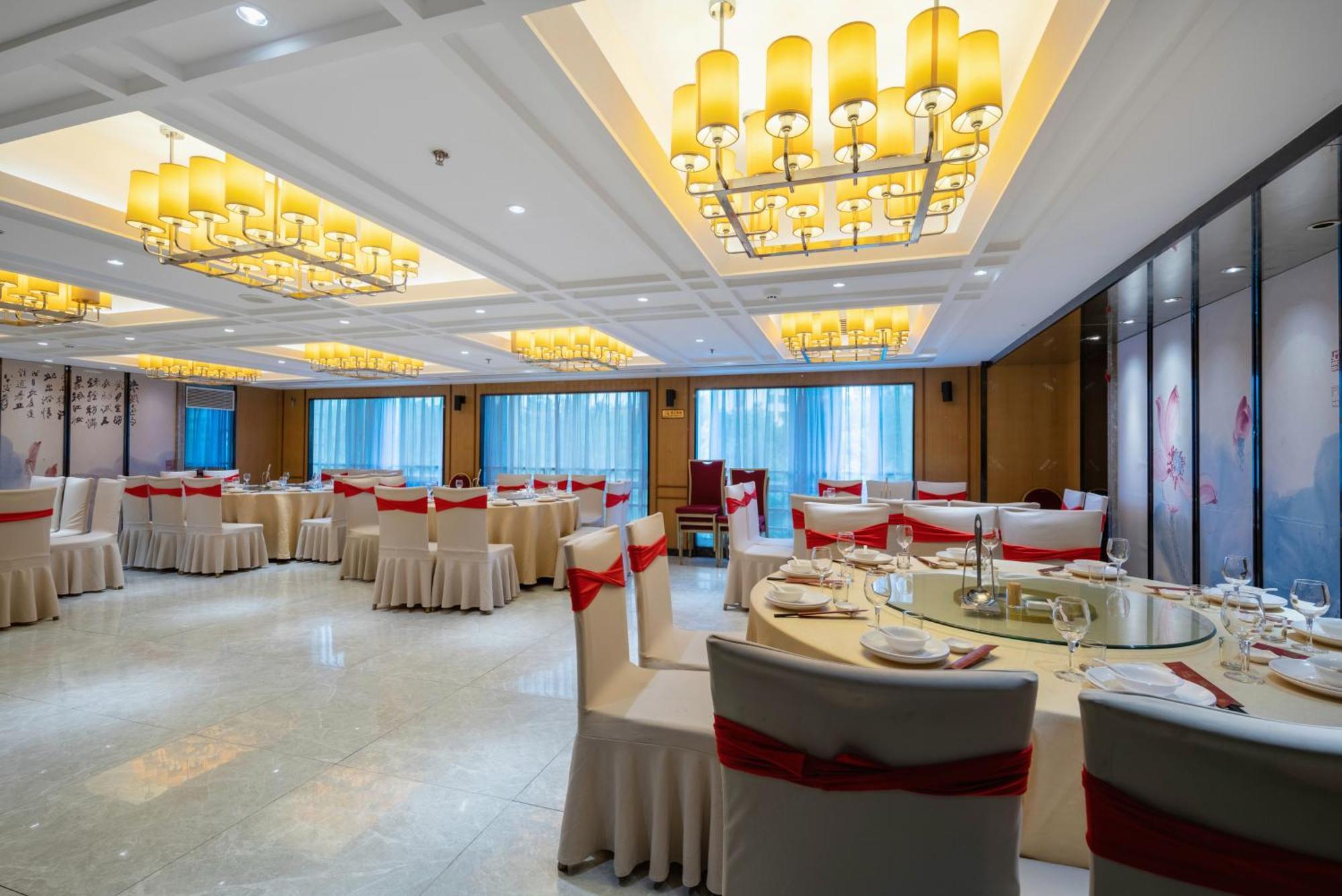 Sunshine Holiday Hotel Fuzhou Fu-čou Exteriér fotografie