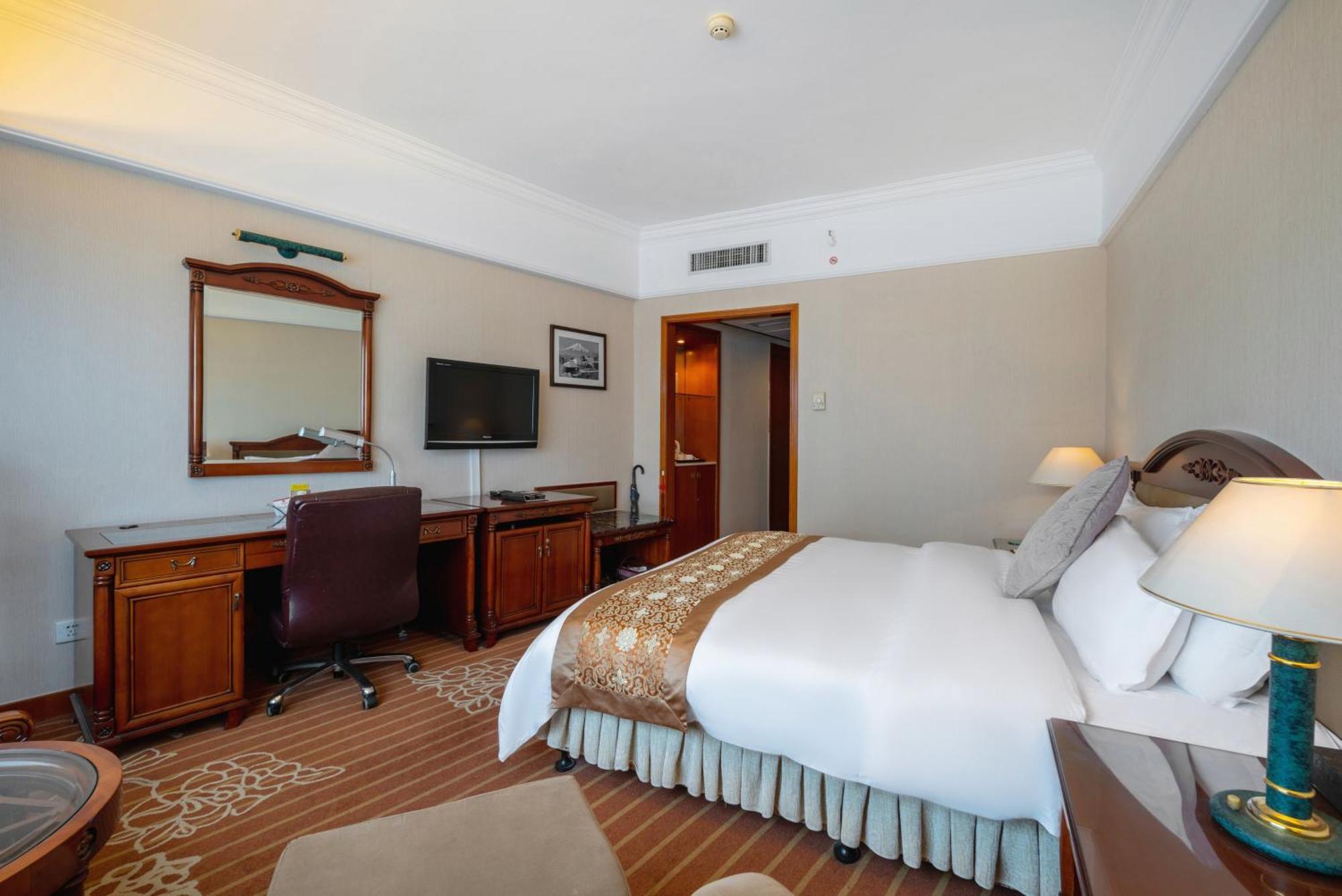 Sunshine Holiday Hotel Fuzhou Fu-čou Exteriér fotografie