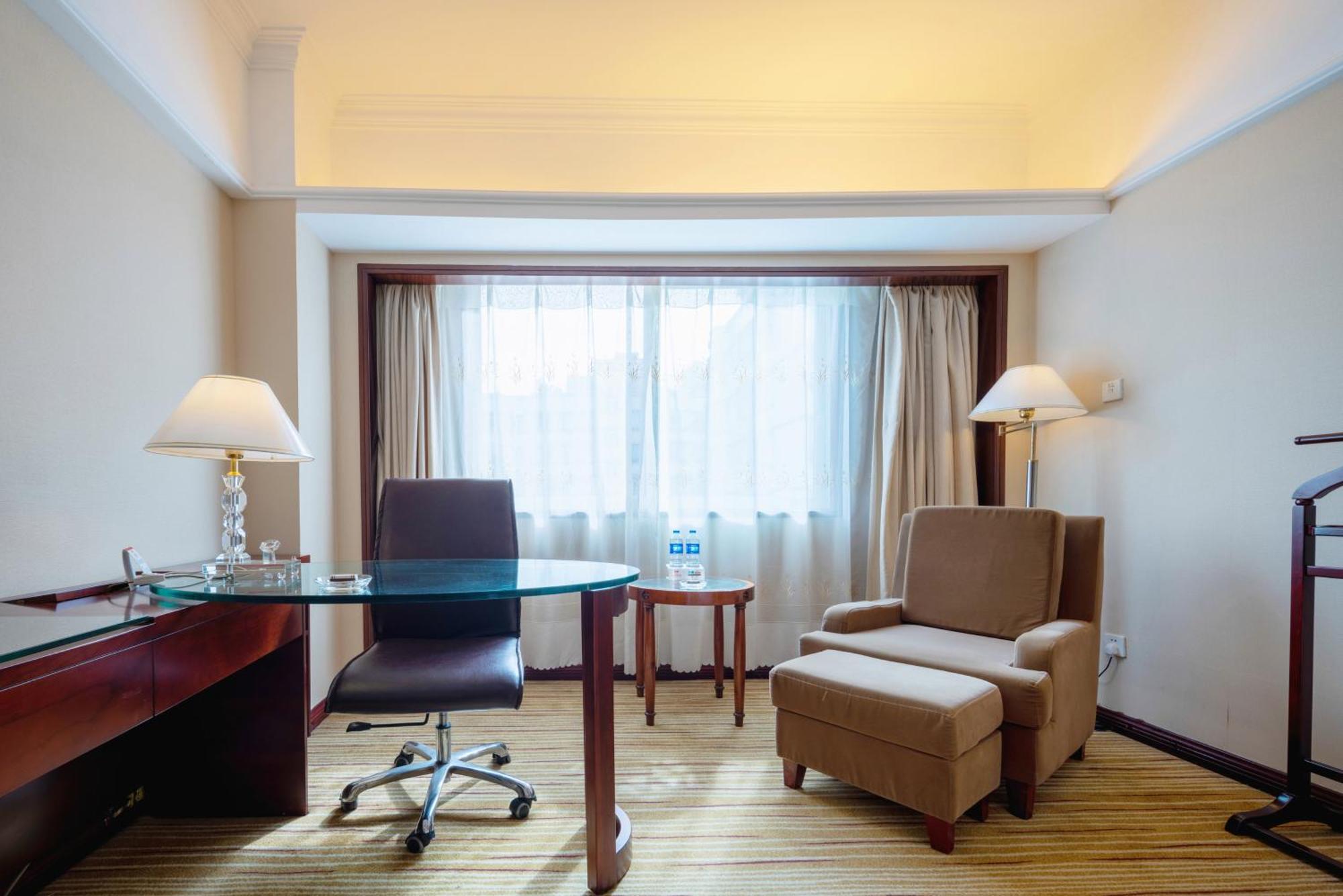 Sunshine Holiday Hotel Fuzhou Fu-čou Exteriér fotografie