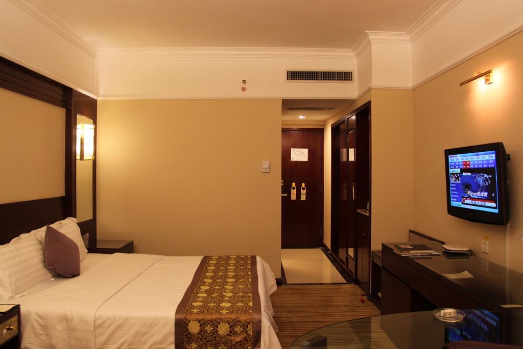 Sunshine Holiday Hotel Fuzhou Fu-čou Exteriér fotografie